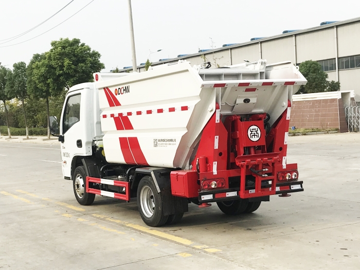 躍進自裝卸式垃圾車